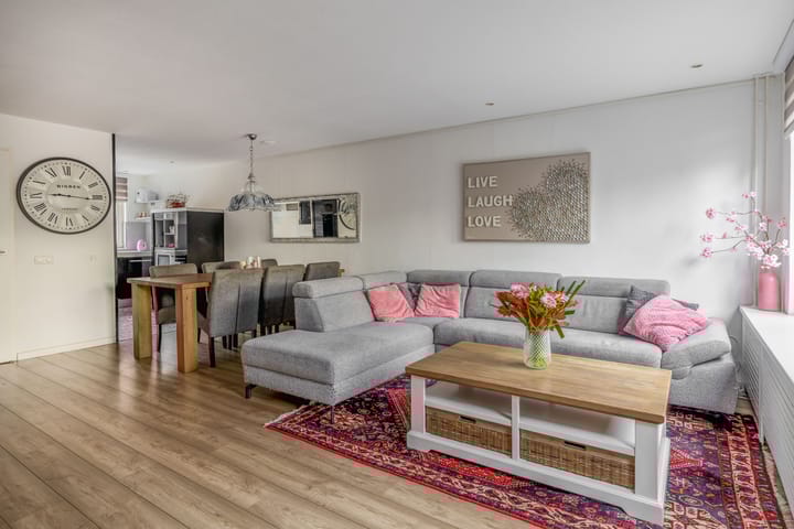 Foto 2 van Ringspoor 207