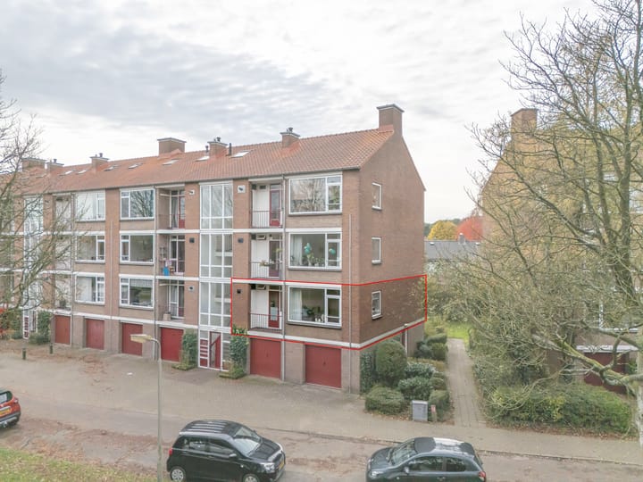 Foto 2 van Beethovenweg 27-A