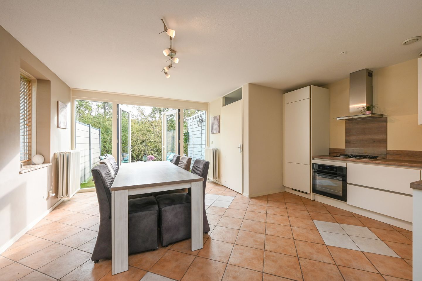 Photo 10 of Johannes Muldersstraat 45