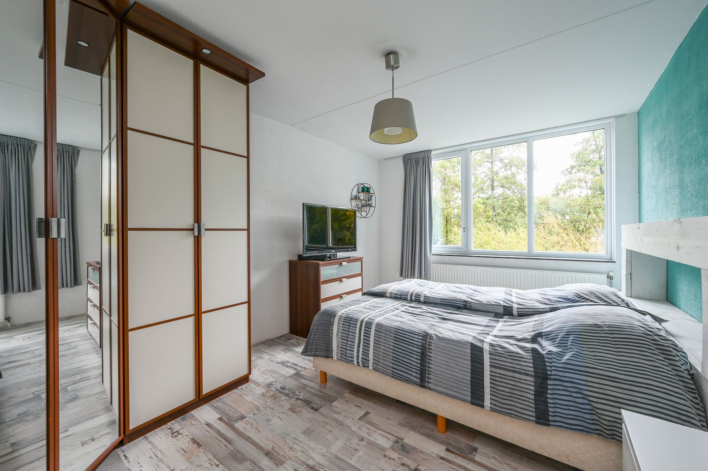 Photo 25 of Johannes Muldersstraat 45