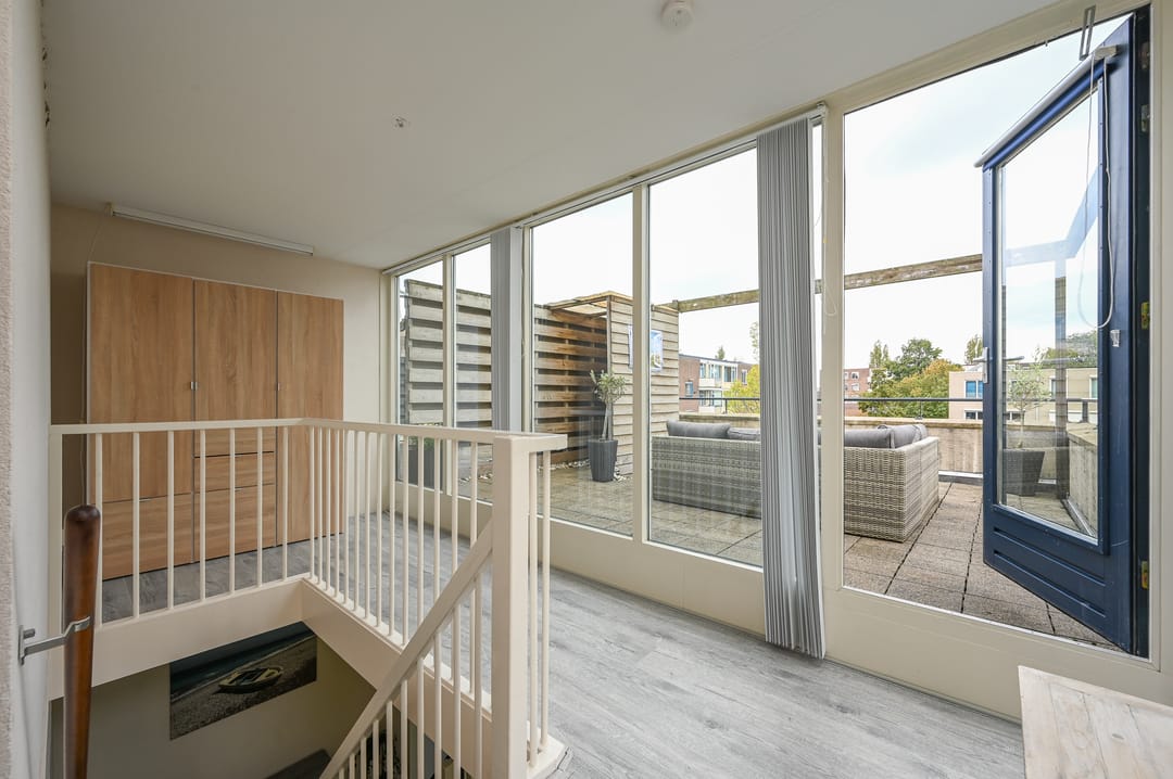 Photo 32 of Johannes Muldersstraat 45