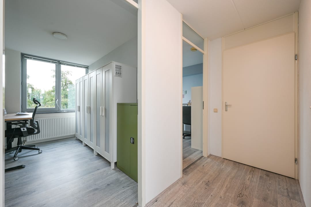 Photo 37 of Johannes Muldersstraat 45