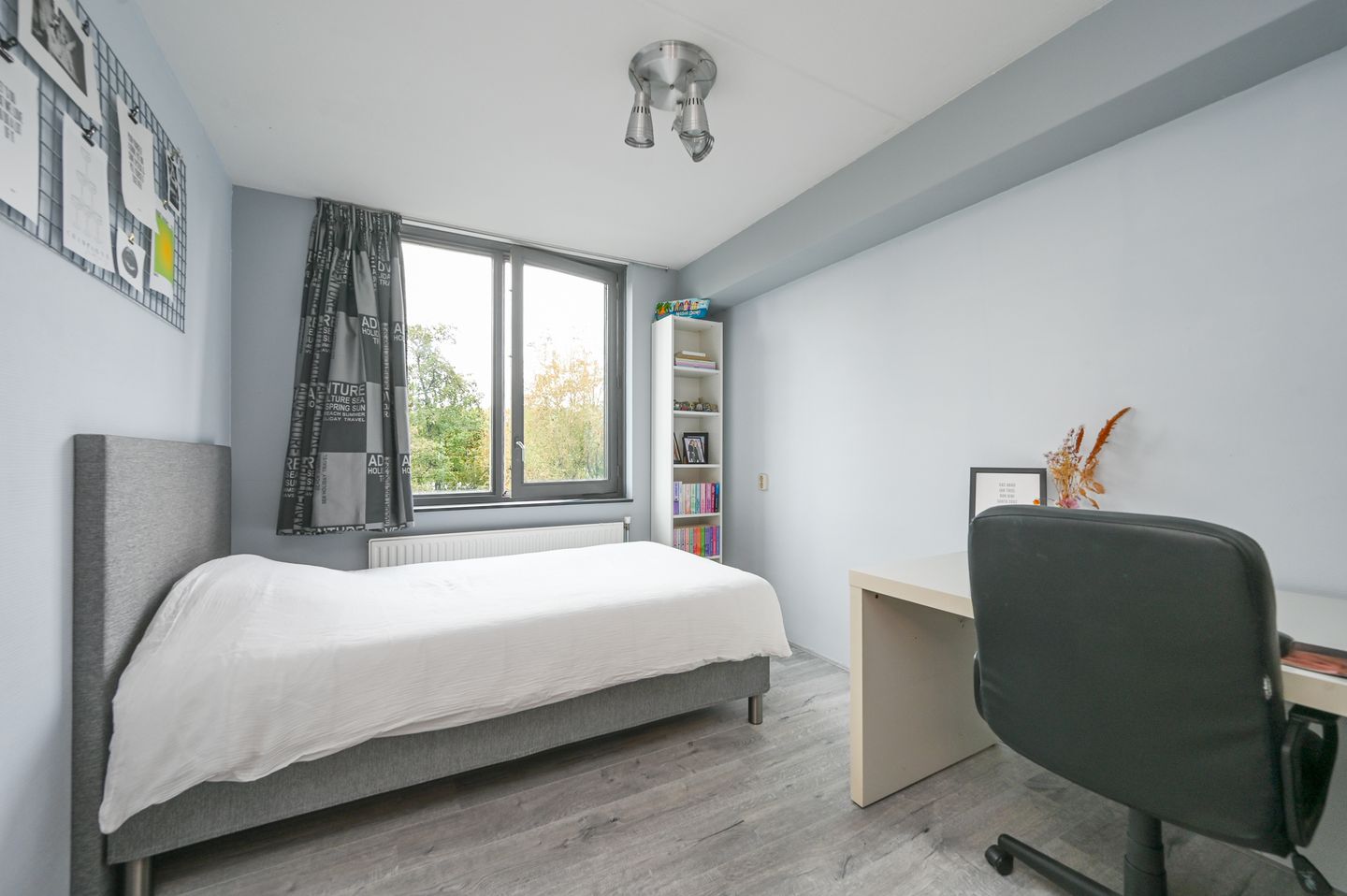 Photo 40 of Johannes Muldersstraat 45