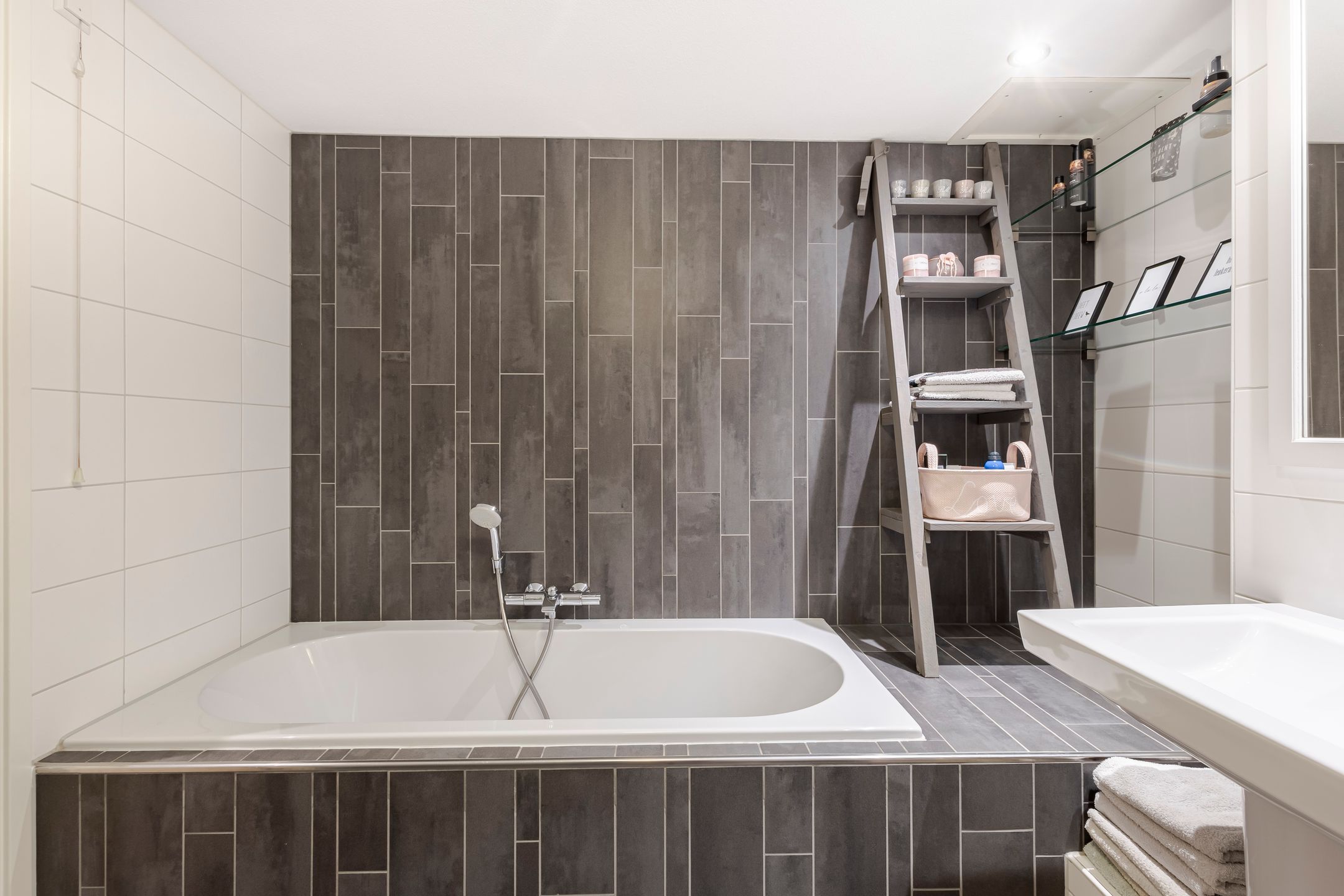 Foto 42 van Rivierdijk 255