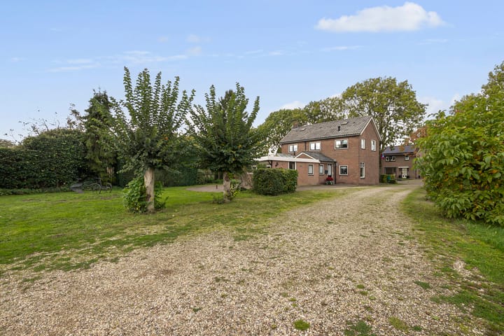 Photo 3 of Kampsestraat 9