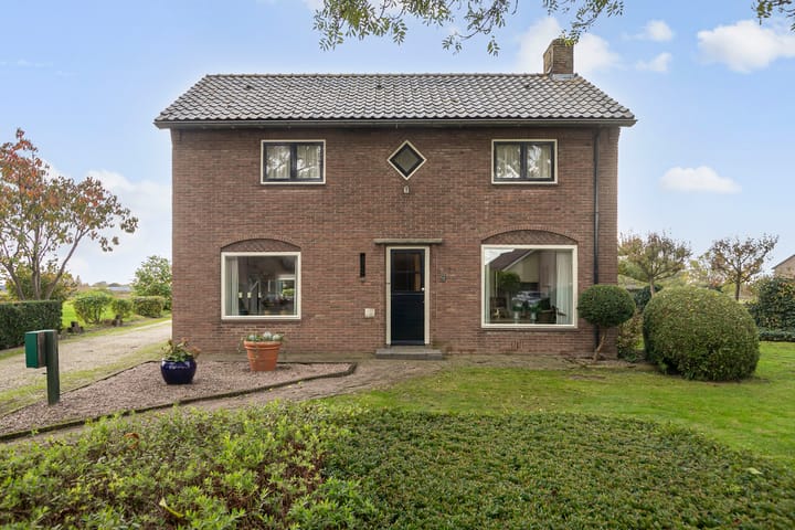 Photo 4 of Kampsestraat 9