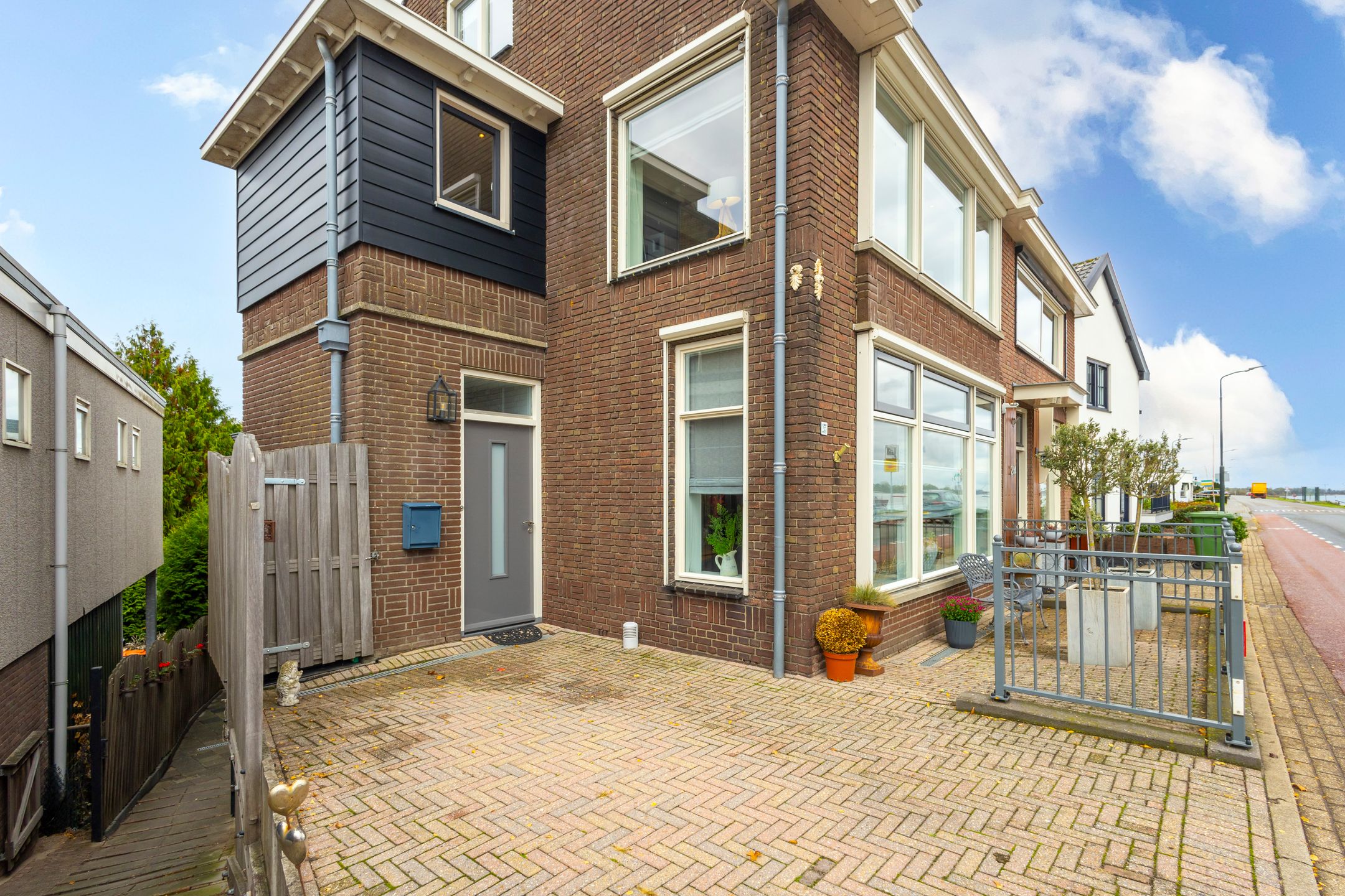 Foto 51 van Rivierdijk 255