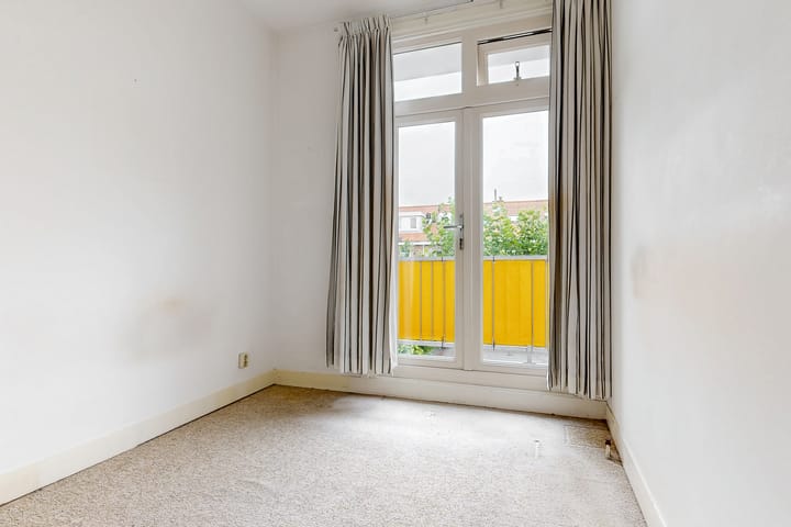 Photo 17 of Morelstraat 90