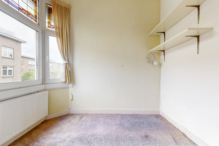 Photo 18 of Morelstraat 90