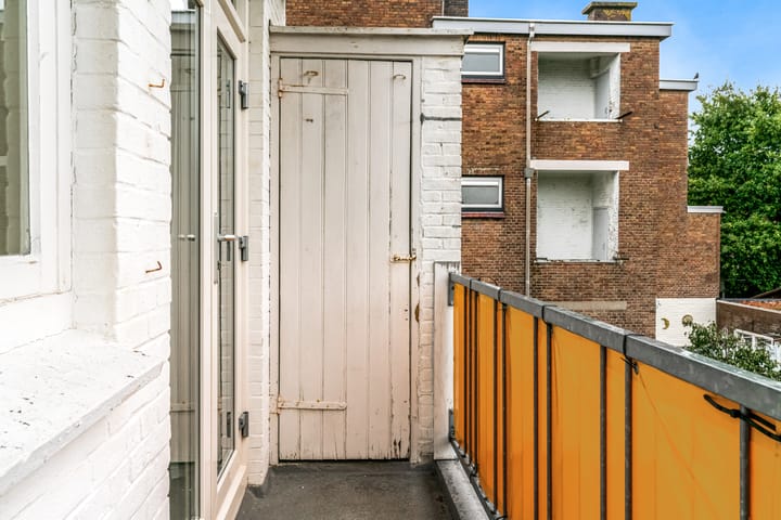 Photo 21 of Morelstraat 90