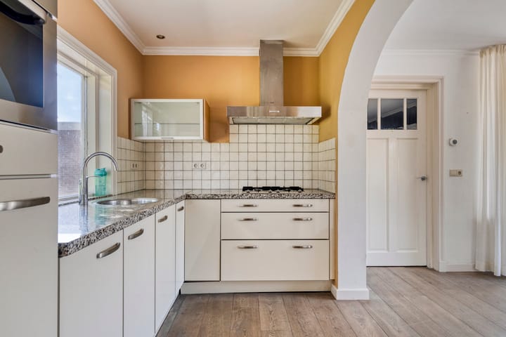 Photo 10 of Kerkstraat 81