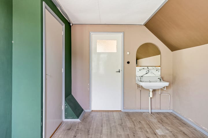 Photo 24 of Kerkstraat 81