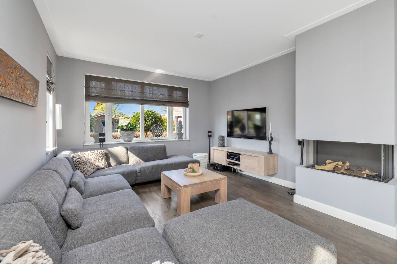 Foto 10 van Tegelerweg 2