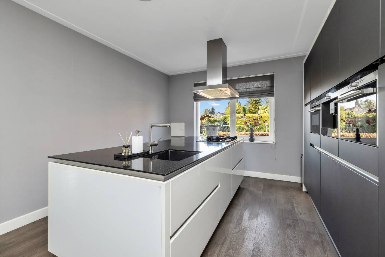 Foto 18 van Tegelerweg 2