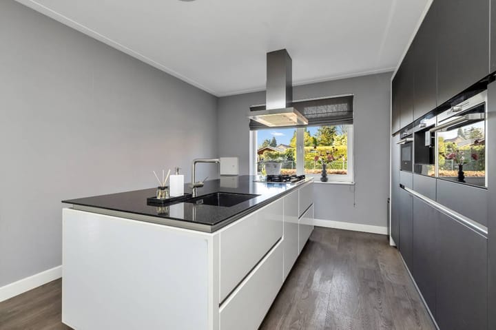 Foto 18 van Tegelerweg 2