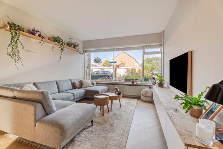 Foto 2 van Staringstraat 14