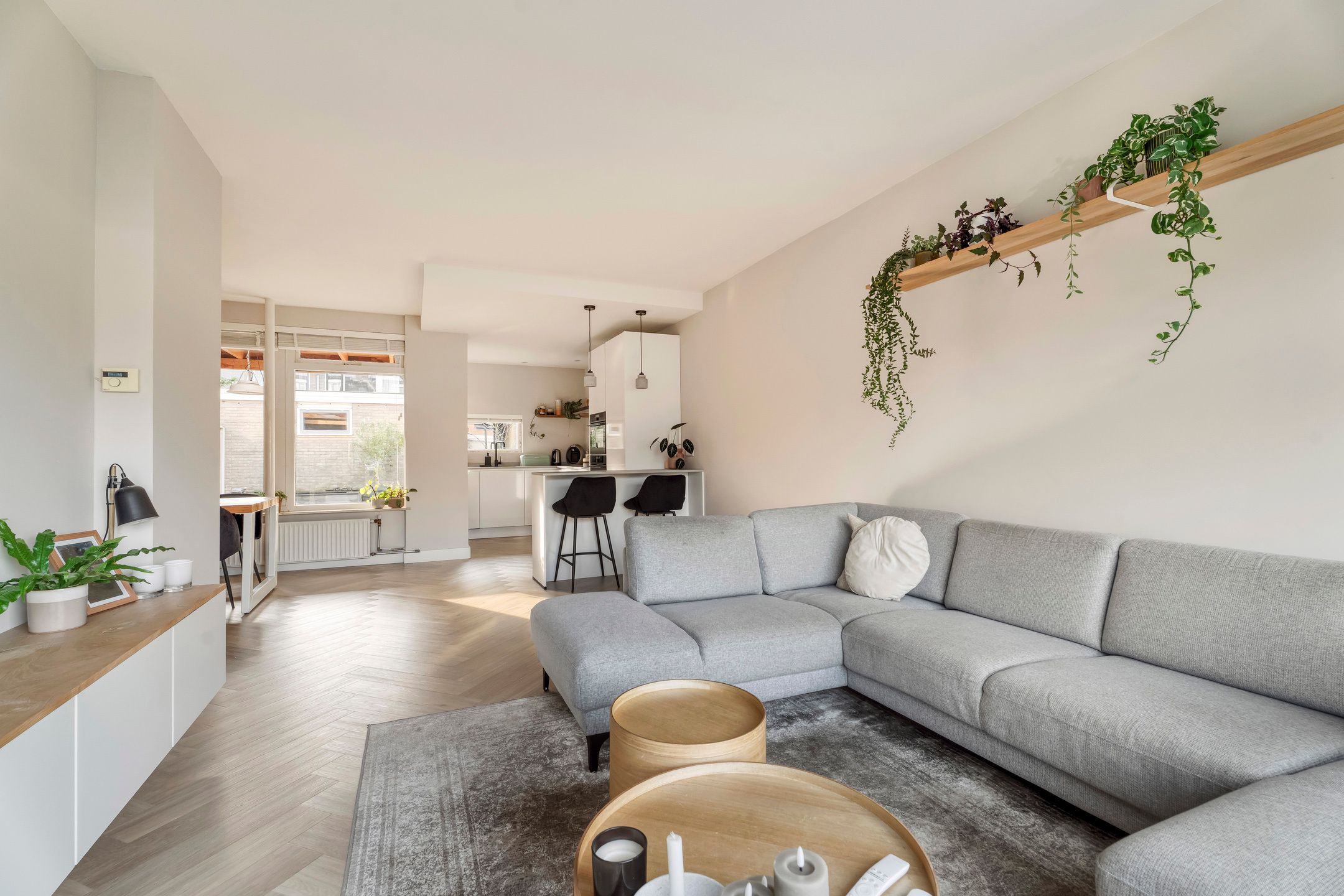 Foto 12 van Staringstraat 14