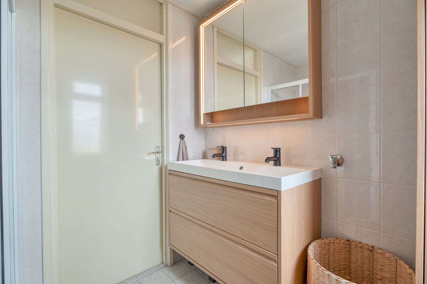 Foto 29 van Staringstraat 14