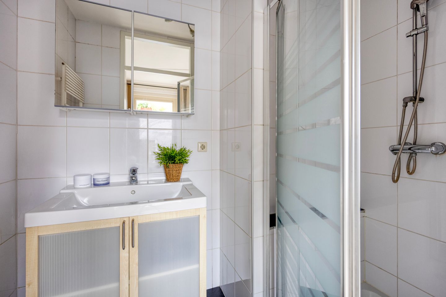 Foto 20 van Albert Cuypstraat 4-2