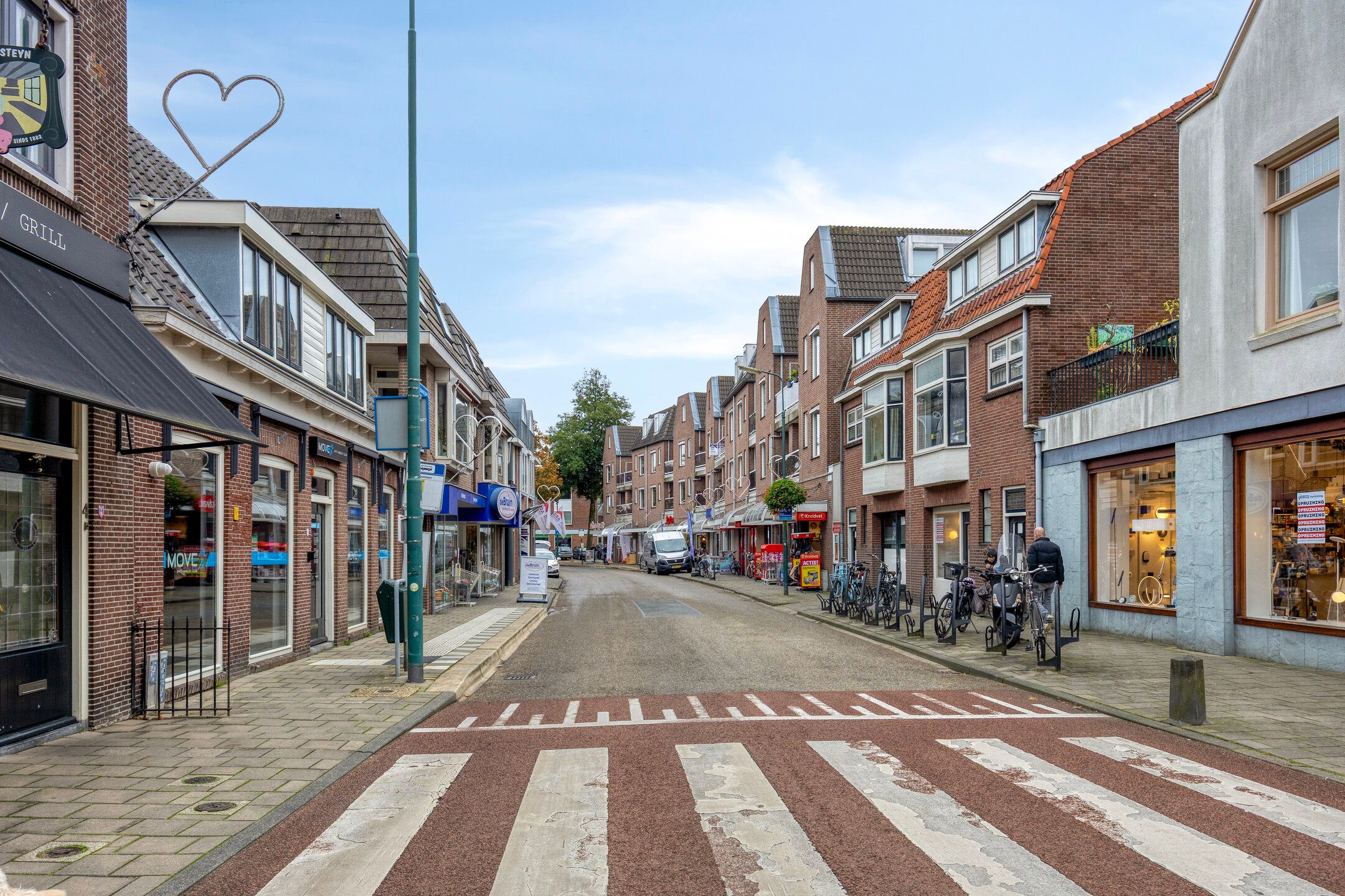 Foto 30 van Albert Cuypstraat 4-2