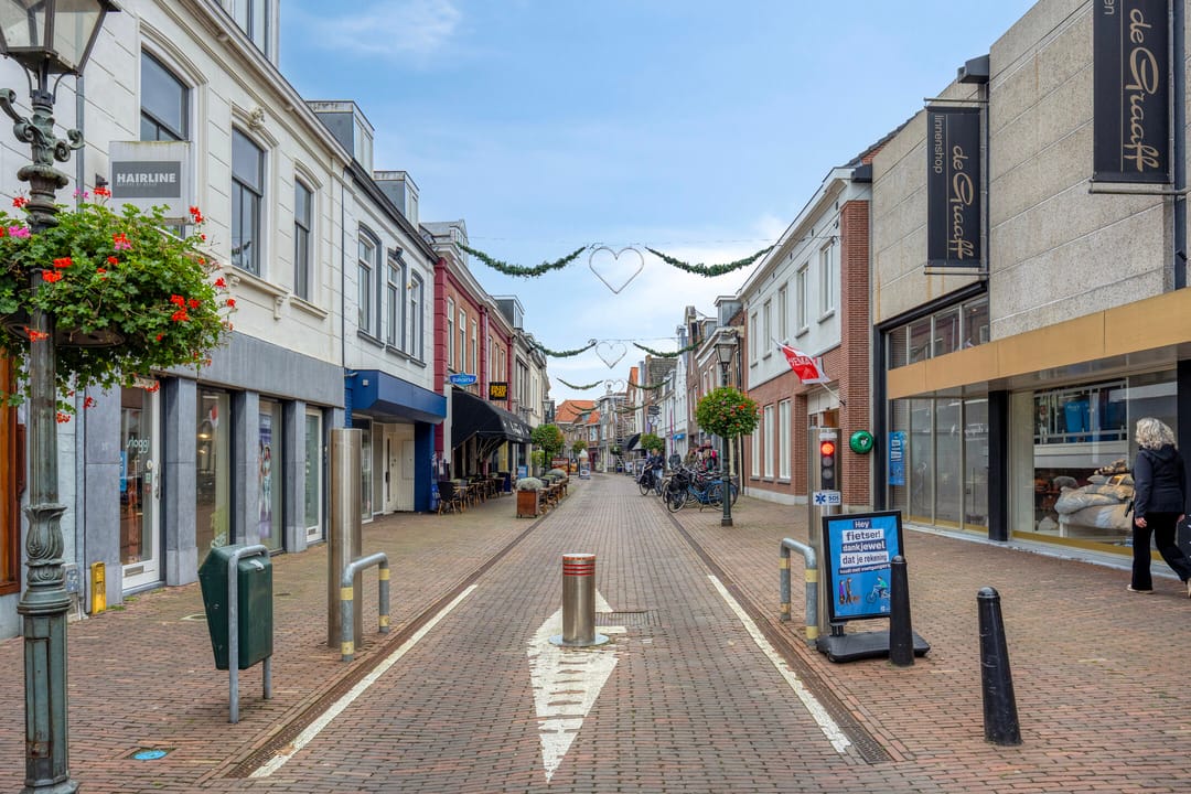 Foto 31 van Albert Cuypstraat 4-2