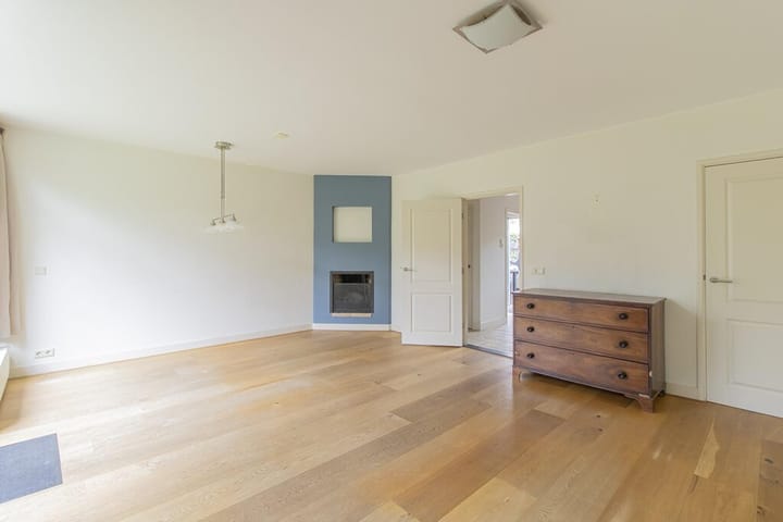 Foto 3 van van der Helstpark 57