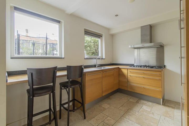 Foto 8 van van der Helstpark 57