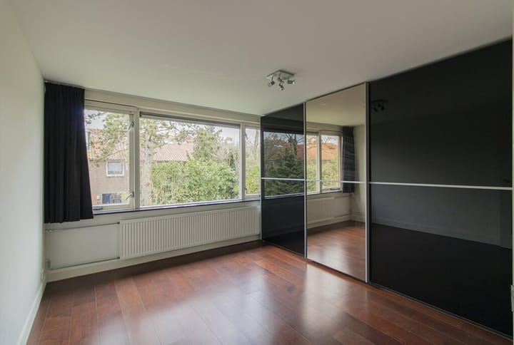 Foto 11 van van der Helstpark 57