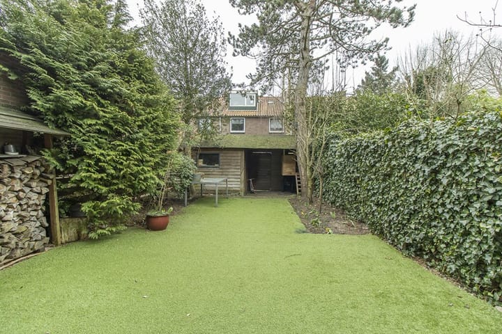 Foto 6 van van der Helstpark 57