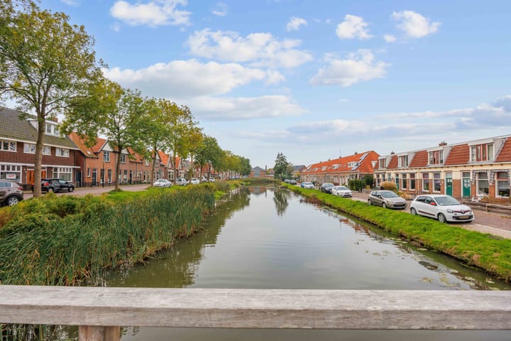 Photo 12 of Spaarbankstraat 6