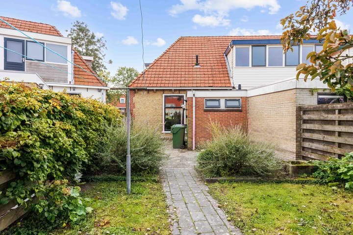 Photo 35 of Spaarbankstraat 6