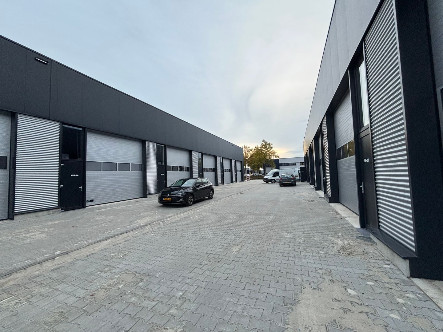 Bekijk foto 4 van Rudolf Dieselstraat 15-b22