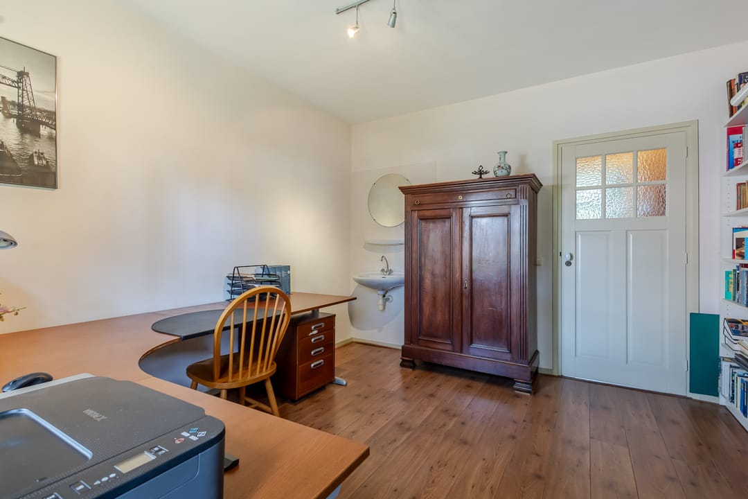 Photo 31 of Anemoonstraat 6