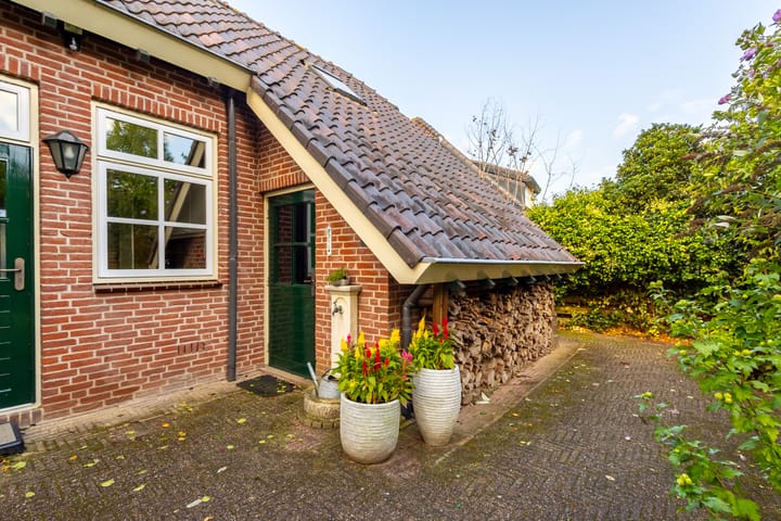 Foto 46 van Anemoonstraat 6