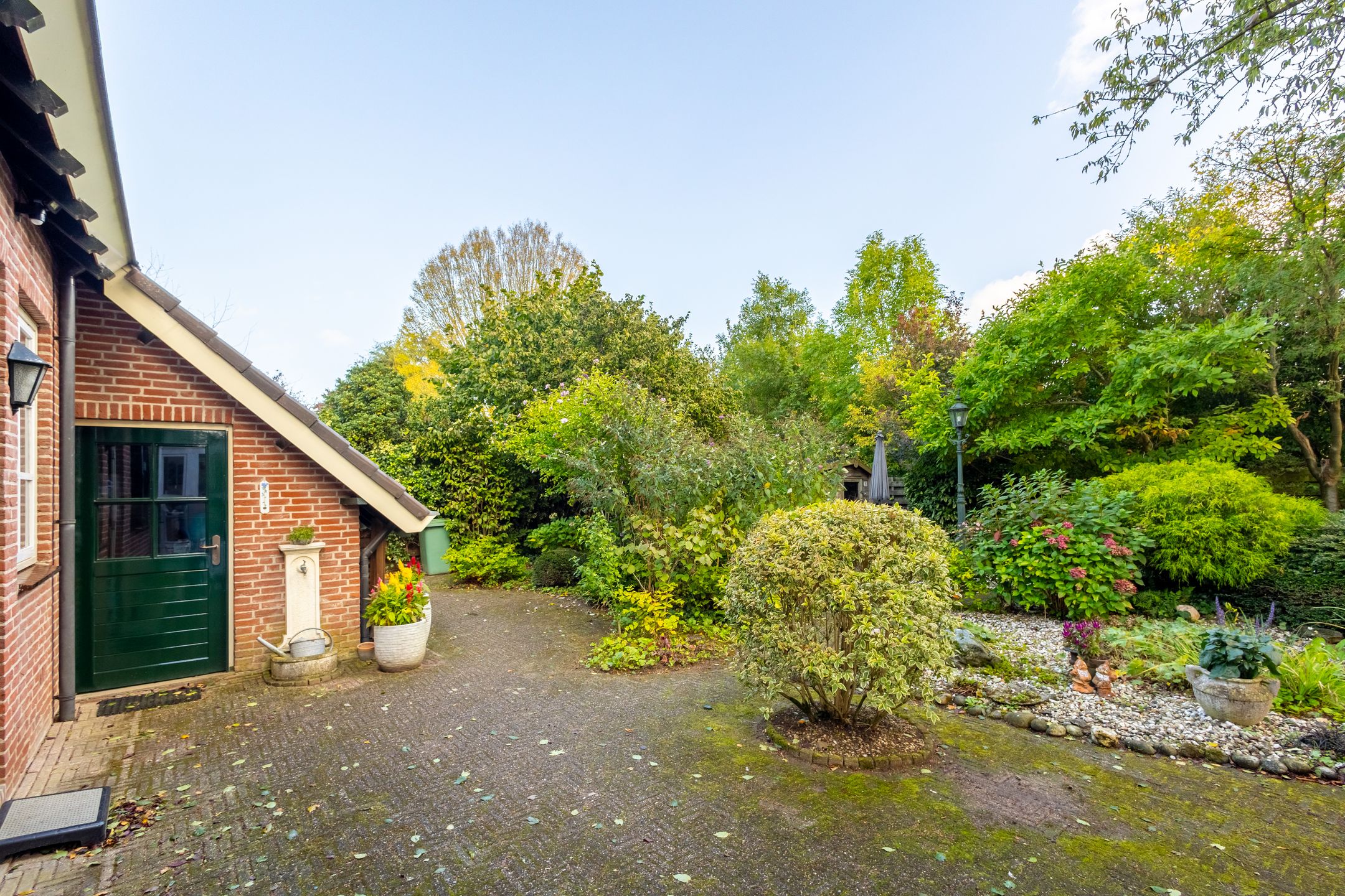 Photo 54 of Anemoonstraat 6