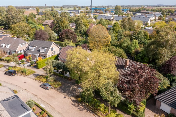 Foto 63 van Anemoonstraat 6