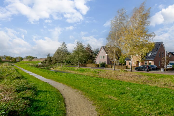 Foto 10 van Kamperfoelie 11