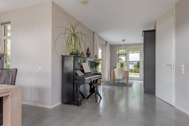 Foto 25 van Kamperfoelie 11