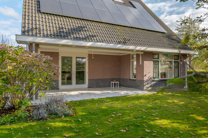 Foto 30 van Kamperfoelie 11