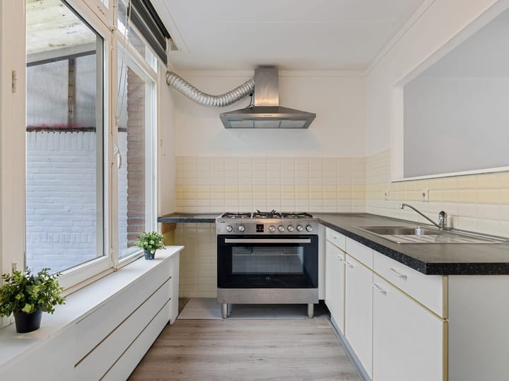 Photo 7 of Baronstraat 3