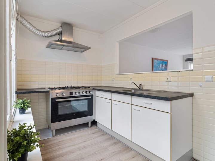 Photo 8 of Baronstraat 3