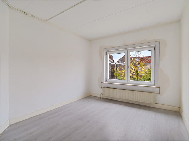 Photo 14 of Baronstraat 3