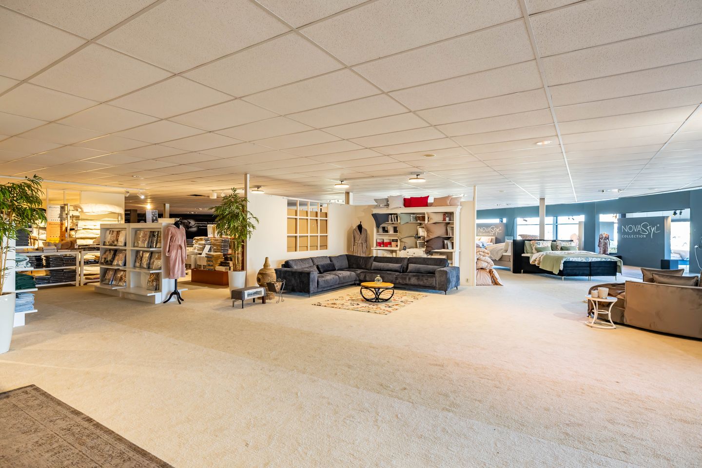 Bekijk foto 5 van Westeresch 12