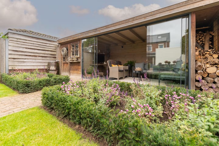 Foto 25 van Prinses Irenestraat 12-B