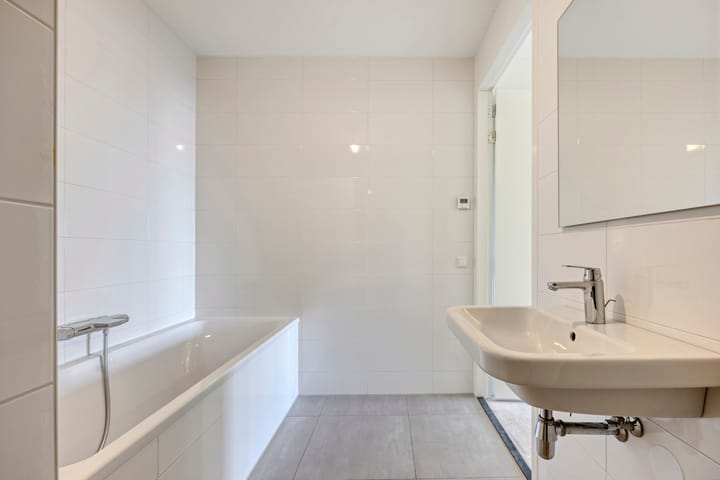 Foto 3 van Maashaven N.z. 727