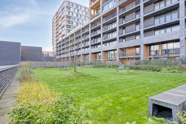 Foto 32 van Maashaven N.z. 727