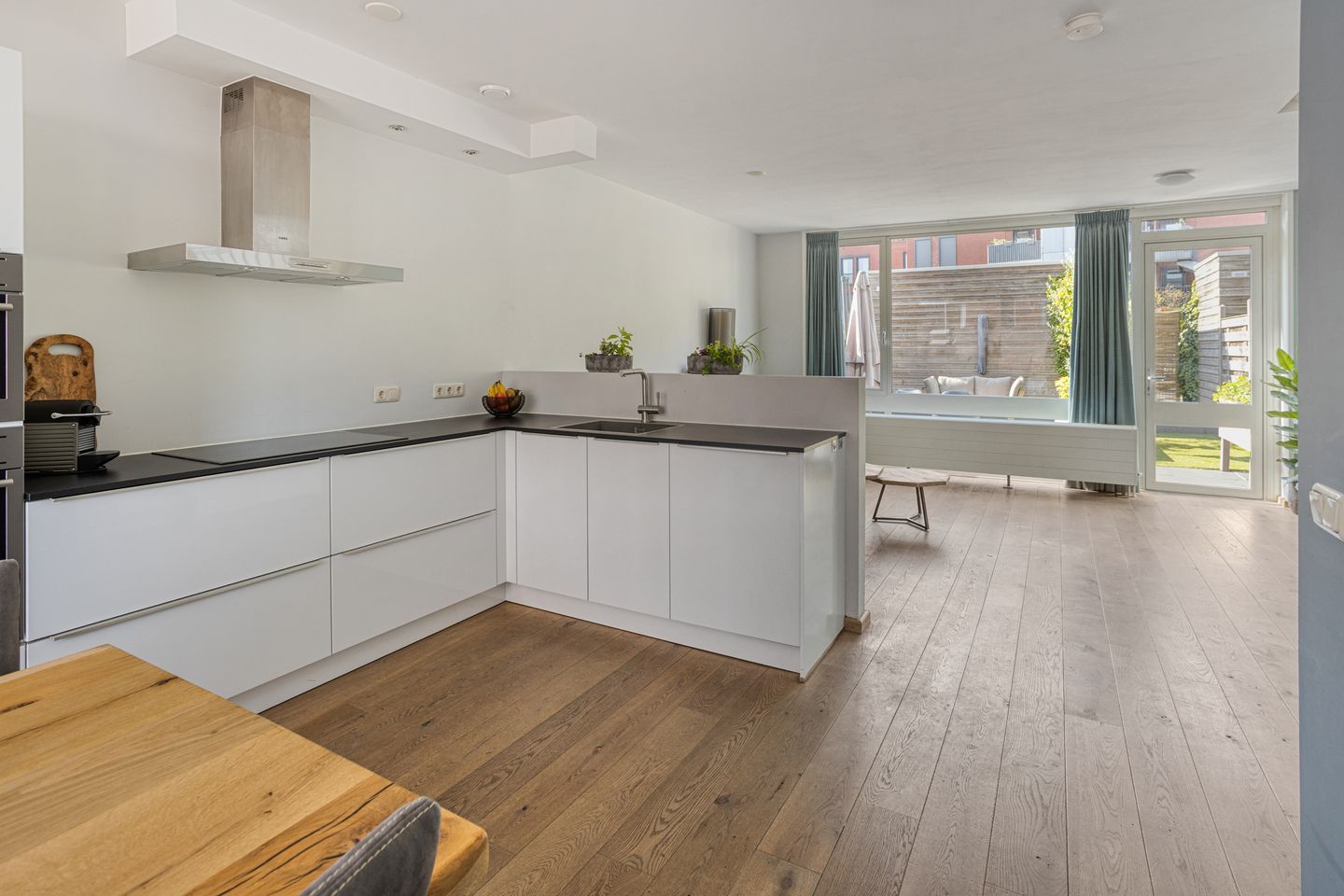 Foto 10 van van Boelenstraat 26