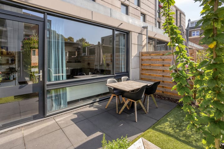 Foto 15 van van Boelenstraat 26