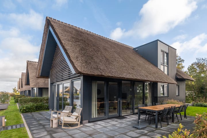 Photo 25 of De Burd 25-B012