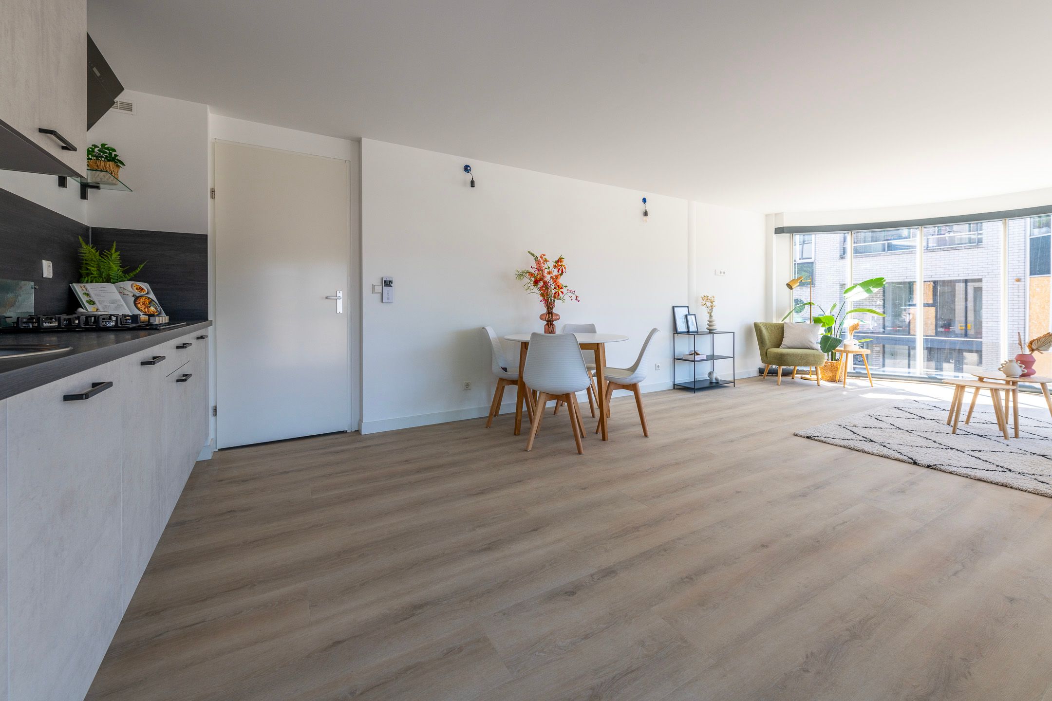 Foto 3 van Middellaan 8-A